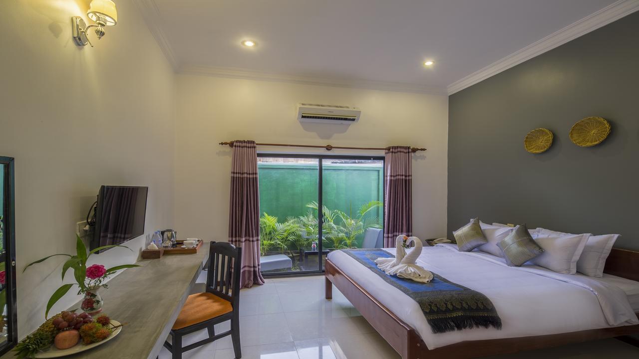 Отель Sakun Angkor Boutique Сиемрип Экстерьер фото